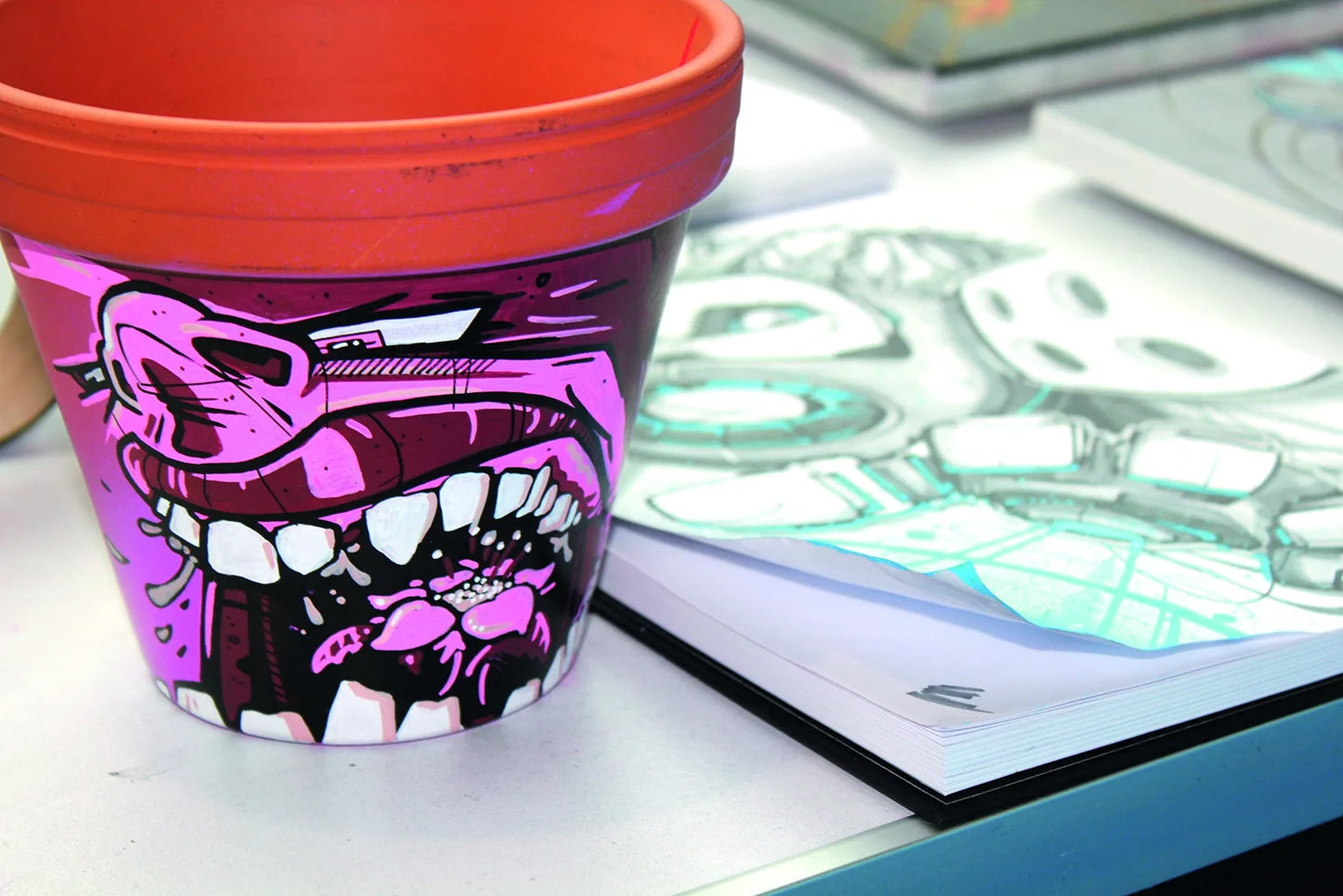 MARCADOR MOLOTOW ONE4ALL 227HS 4MM SIGNAY WITHE 20334